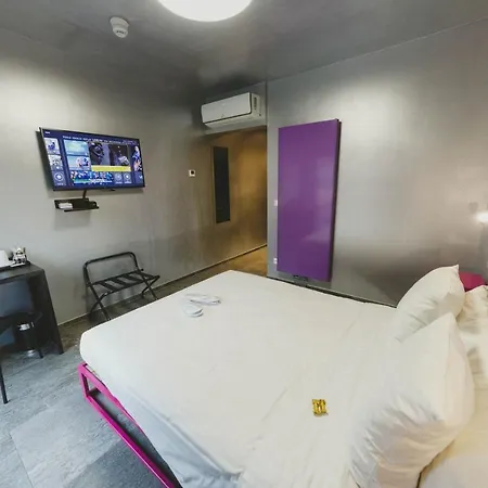 Jj32 Centre Gare Hotell