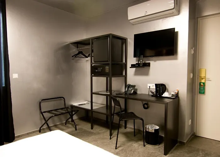 Hotell Jj32 Centre Gare 3*