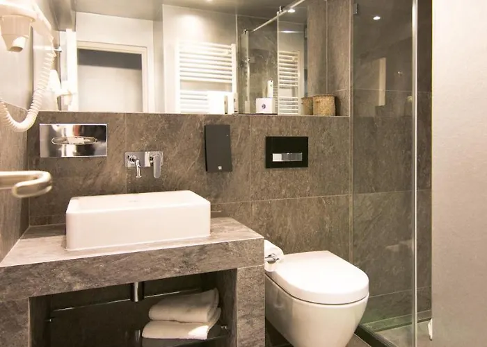 Jj32 Centre Gare Hotel Luksemburg