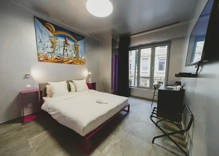 Jj32 Centre Gare Hotel 3*