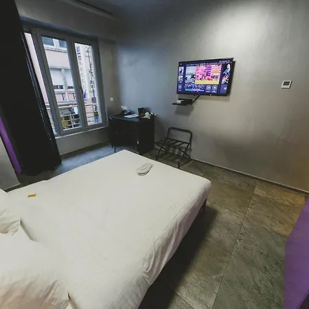 Jj32 Hotel